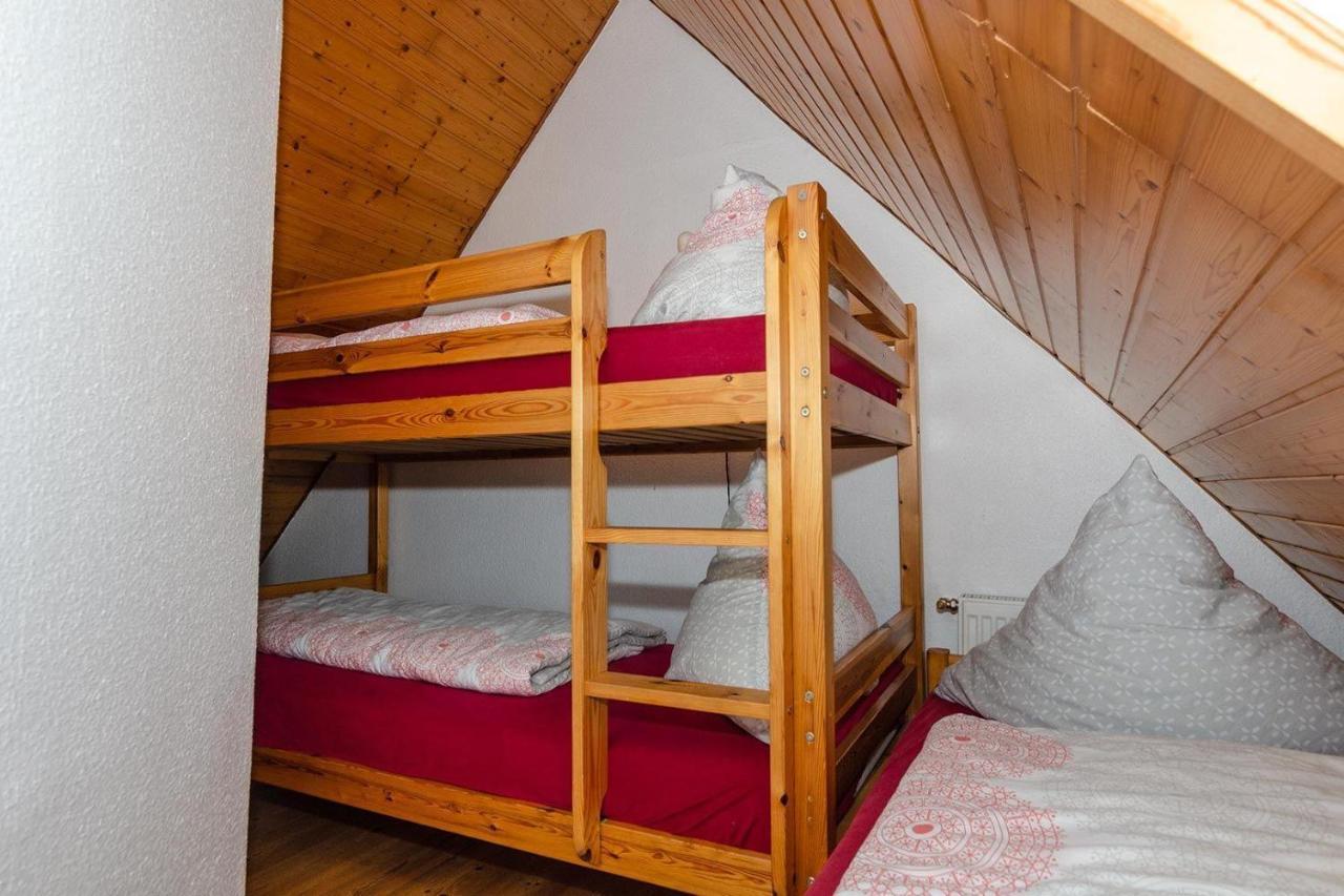3-R-Ferienwohnung-Fuer-4-Personen-In-Schaprode-Auf-Ruegen-Zi3 Kültér fotó