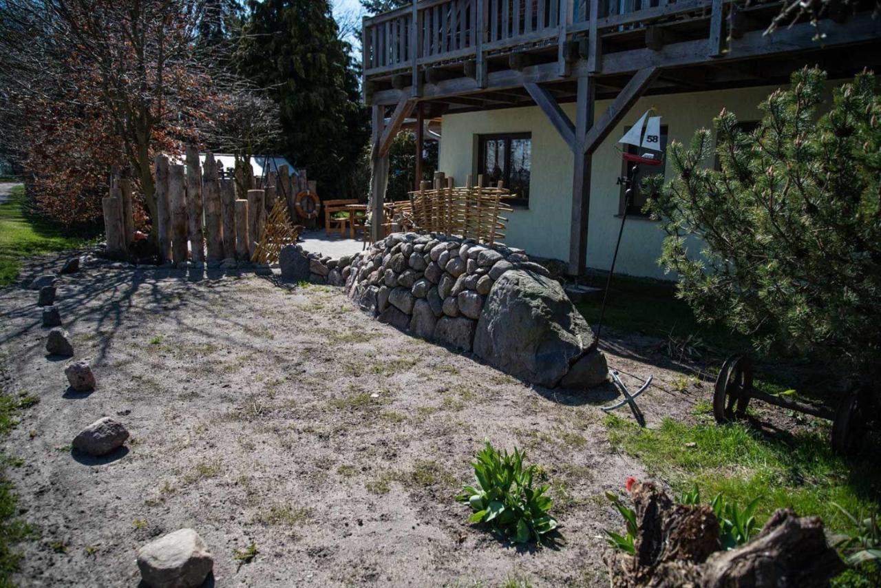 3-R-Ferienwohnung-Fuer-4-Personen-In-Schaprode-Auf-Ruegen-Zi3 Kültér fotó
